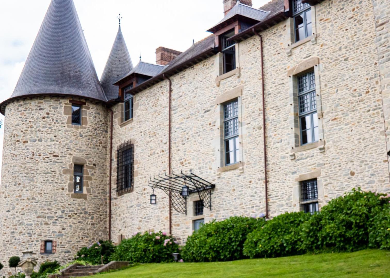 Chateau Du Bertry La Bouexiere Exterior photo